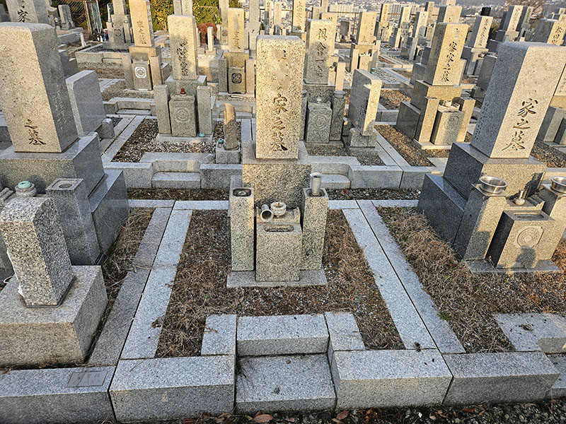 墓じまハナミズミ鼓ヶ丘霊園-1