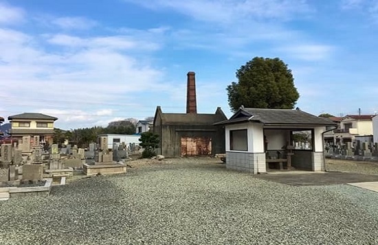 川西市加茂共同墓地墓じまいハナミズキ
