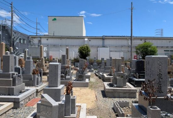 尼崎市 西難波墓園のお墓じまい・更地返還工事なら｜完全自社施工のハナミズキ
